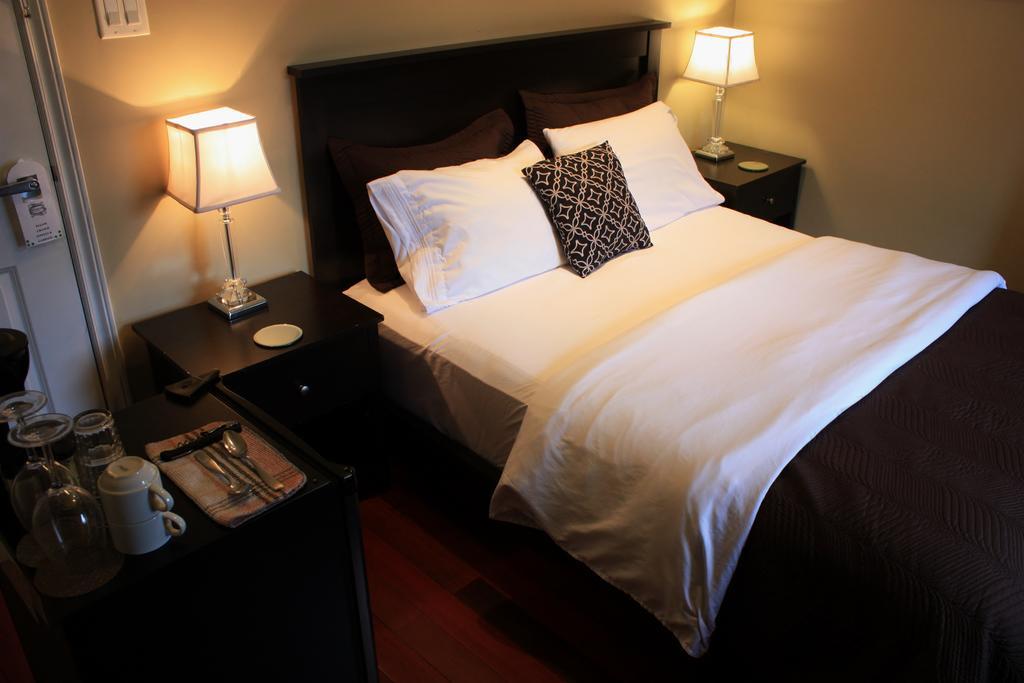 The Duckworth Inn St. John's Εξωτερικό φωτογραφία