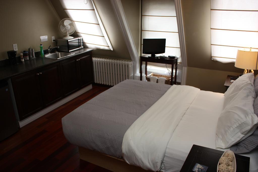 The Duckworth Inn St. John's Εξωτερικό φωτογραφία