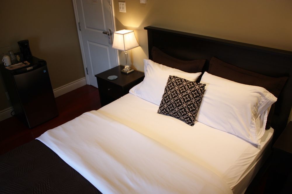 The Duckworth Inn St. John's Εξωτερικό φωτογραφία